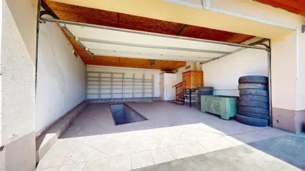 Eladó családi ház, Abaújszántó 3 szoba 280 m² 54.99 M Ft
