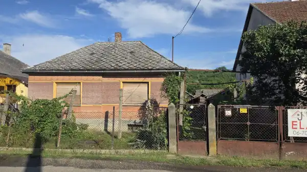 Eladó családi ház, Felsődobsza 2+1 szoba 68 m² 7.9 M Ft