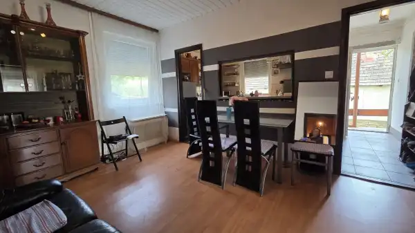 Eladó családi ház, Felsődobsza 3 szoba 85 m² 14.9 M Ft