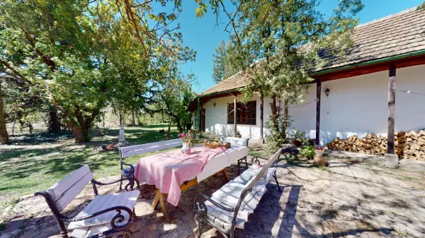 Eladó családi ház, Felsődobsza 5 szoba 183 m² 34.99 M Ft