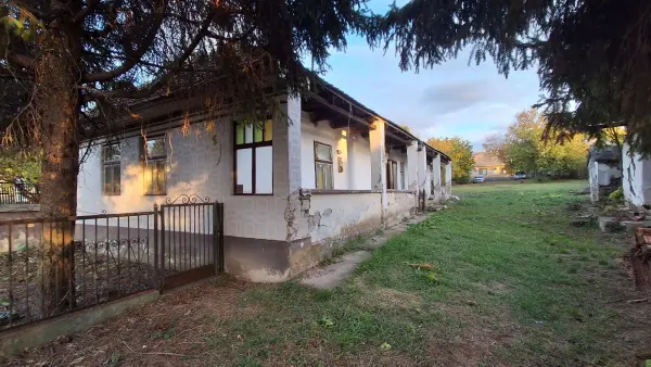 Eladó családi ház, Korlát 1 szoba 65 m² 3.99 M Ft