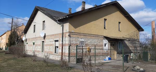 eladó téglalakás, Szerencs