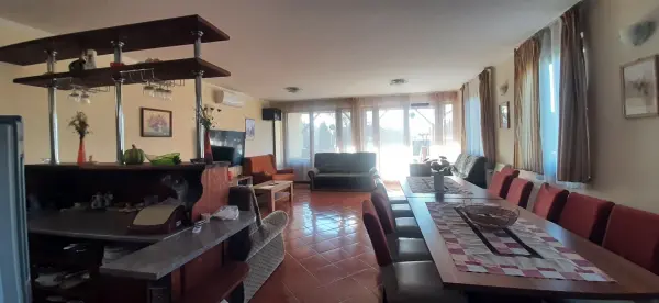 Kiadó újszerű családi ház, Fony 5 szoba 60 m² 350 E Ft/hó